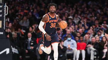 Jan 2, 2023; New York, New York, USA; New York Knicks forward Julius Randle (30) brings the ball up court in the first quarter against the Phoenix Suns at Madison Square Garden. Mandatory Credit: Wendell Cruz-USA TODAY Sports
