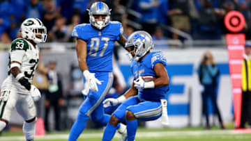 DETROIT, MI - SEPTEMBER 10: Golden Tate #15 of the Detroit Lions runs the ball in for a touchdown in the third quarter against the New York Jets at Ford Field on September 10, 2018 in Detroit, Michigan. (Photo by Rey Del Rio/Getty Images)