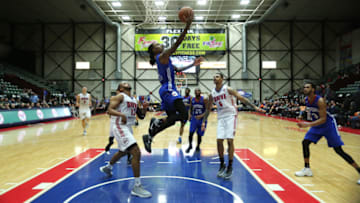 GRAND RAPIDS, MI - DECEMBER 10: Cat Barber #1 of the Delaware 87ers takes a shot against the Grand Rapids Drive at The DeltaPlex Arena on December 10, 2016 in Grand Rapids, Michigan. NOTE TO USER: User expressly acknowledges and agrees that, by downloading and/or using this Photograph, user is consenting to the terms and conditions of the Getty Images License Agreement. Mandatory Copyright Notice: Copyright 2016 NBAE (Photo by Dennis Slagle/NBAE via Getty Images)