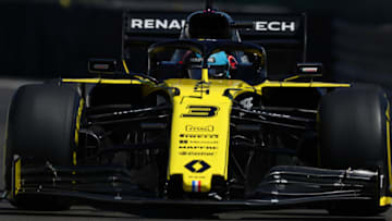 LE CASTELLET, FRANCE - JUNE 22: Daniel Ricciardo of Australia driving the (3) Renault Sport Formula One Team RS19 on track during qualifying for the F1 Grand Prix of France at Circuit Paul Ricard on June 22, 2019 in Le Castellet, France. (Photo by Mark Thompson/Getty Images)