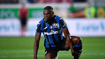 GEWISS STADIUM, BERGAMO, ITALY - 2022/05/02: Duvan Zapata of Atalanta BC looks dejected during the Serie A football match between Atalanta BC and US Salernitana. The match ended 1-1 tie. (Photo by Nicolò Campo/LightRocket via Getty Images)