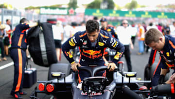 BUDAPEST, HUNGARY - JULY 29: Daniel Ricciardo of Australia and Red Bull Racing prepares to drive on the grid during the Formula One Grand Prix of Hungary at Hungaroring on July 29, 2018 in Budapest, Hungary. (Photo by Mark Thompson/Getty Images)