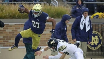 SOUTH BEND, IN - NOVEMBER 04: Julian Love