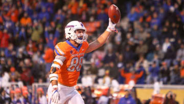BOISE, ID - NOVEMBER 4: Tight end Jake Roh