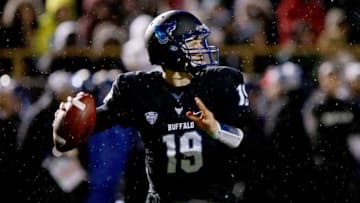 KALAMAZOO, MI - NOVEMBER 19: Grant Rohach #19 of the Buffalo Bulls throws a pass in the third quarter against the Western Michigan Broncos at Waldo Stadium on November 19, 2016 in Kalamazoo, Michigan. (Photo by Dylan Buell/Getty Images)