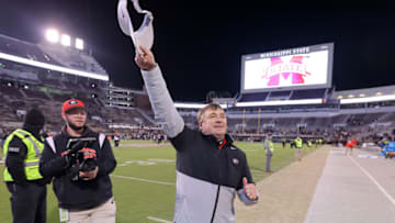 STARKVILLE, MISSISSIPPI - NOVEMBER 12: Head coach Kirby Smart of the Georgia Bulldogs celebrates after a game against the Mississippi State Bulldogs at Davis Wade Stadium on November 12, 2022 in Starkville, Mississippi. (Photo by Jonathan Bachman/Getty Images)