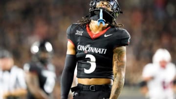 Cincinnati Bearcats wide receiver Evan Prater during game against the Miami Redhawks at Nippert Stadium.