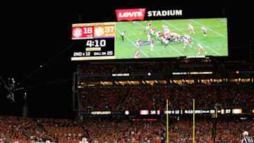 SANTA CLARA, CA - JANUARY 07: Trevor Lawrence #16 of the Clemson Tigers preapres to snap the ball against the Alabama Crimson Tide in the CFP National Championship presented by AT&T at Levi's Stadium on January 7, 2019 in Santa Clara, California. (Photo by Christian Petersen/Getty Images)