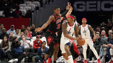 Kris Dunn #32 of the Chicago Bulls defends Bradley Beal #3 of the Washington Wizards. (Photo by Patrick McDermott/Getty Images)