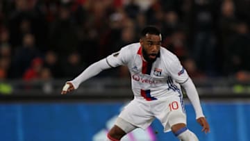 ROME, ITALY - MARCH 16: Alexandre Lacazette of Olympique Lyonnais in action during the UEFA Europa League Round of 16 second leg match between AS Roma and Olympique Lyonnais at Stadio Olimpico on March 16, 2017 in Rome, Italy. (Photo by Paolo Bruno/Getty Images )
