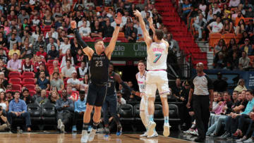 Detroit Pistons Blake Griffin and Miami Heat Goran Dragic. (Photo by Oscar Baldizon/NBAE via Getty Images)