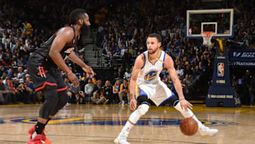 OAKLAND, CA - MARCH 31: Stephen Curry