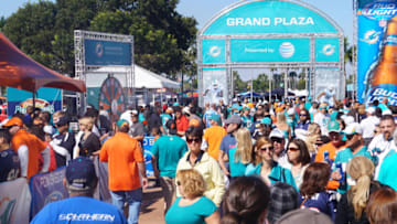 Miami Dolphins fans walk around Hard Rock Stadium prior to a game - Image by Brian Miller