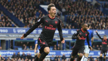 LIVERPOOL, ENGLAND - OCTOBER 22: Mesut Ozil celebrates scoring the 2nd Arsenal goal during the Premier League match between Everton and Arsenal at Goodison Park on October 22, 2017 in Liverpool, England. (Photo by Stuart MacFarlane/Arsenal FC via Getty Images)