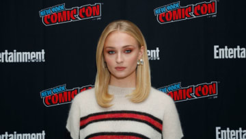 NEW YORK, NY - OCTOBER 06: Sophie Turner, star of "Dark Phoenix," speaks to fans at Entertainment Weekly's panel at The Studio at New York Comic Con on October 6, 2018 in New York City. (Photo by Lars Niki/Getty Images for Entertainment Weekly)