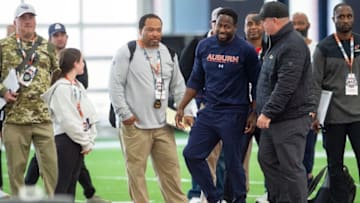 The War Rapport's Ike Jones proudly proclaimed that Carnell "Cadillac" Williams doesn't miss after the latest Auburn football running back commit Mandatory Credit: The Montgomery Advertiser