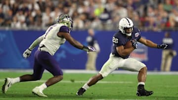 GLENDALE, AZ - DECEMBER 30: Running back Saquon Barkley (Photo by Christian Petersen/Getty Images)