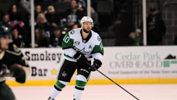 CEDAR PARK, TX - OCTOBER 19: Texas Stars forward Justin Dowling watches action during 5 - 4 win over the Iowa Wild on October 19, 2018, at the HEB Center in Cedar Park, TX. (Photo by John Rivera/Icon Sportswire via Getty Images)