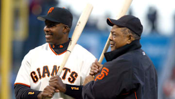 Willie Mays and Barry Bonds during a ceremony for Bond's home run 660 that tied him with Mays prior to the game against the Dodgers in SBC Park in San Francisco, California April 16, 2004. (Photo by Jon Soohoo/Getty Images)