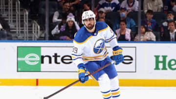 ELMONT, NEW YORK - DECEMBER 30: Alex Tuch #89 of the Buffalo Sabres skates against the New York Islanders at the UBS Arena on December 30, 2021 in Elmont, New York. (Photo by Bruce Bennett/Getty Images)