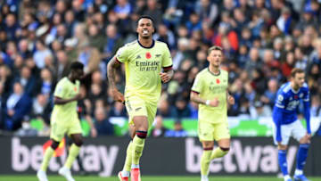LEICESTER, ENGLAND - OCTOBER 30: Gabriel Magalhaes of Arsenal celebrates after scoring their team's first goal during the Premier League match between Leicester City and Arsenal at The King Power Stadium on October 30, 2021 in Leicester, England. (Photo by Michael Regan/Getty Images)