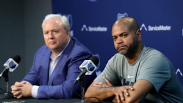 MEMPHIS, TN - NOVEMBER 28: Chris Wallace, GM of the Memphis Grizzlies, intoduces J.B. Bickerstaff, Interim head coach, during a Press Conference on November 28, 2017 at FedExForum in Memphis, Tennessee. NOTE TO USER: User expressly acknowledges and agrees that, by downloading and or using this photograph, User is consenting to the terms and conditions of the Getty Images License Agreement. Mandatory Copyright Notice: Copyright 2017 NBAE (Photo by Joe Murphy/NBAE via Getty Images)