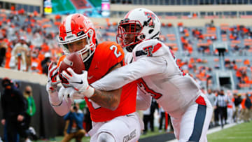 2021 NFL Draft prospect Tylan Wallace #2 of the Oklahoma State Cowboys (Photo by Brian Bahr/Getty Images)