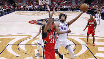 NEW ORLEANS, LA - OCTOBER 19: Marvin Bagley III #35 of the Sacramento Kings shoots against Anthony Davis #23 of the New Orleans Pelicans during the first half at the Smoothie King Center on October 19, 2018 in New Orleans, Louisiana. NOTE TO USER: User expressly acknowledges and agrees that, by downloading and or using this photograph, User is consenting to the terms and conditions of the Getty Images License Agreement. (Photo by Jonathan Bachman/Getty Images)