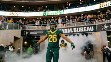 Terrel Bernard (Photo by Adrian Garcia/Getty Images)