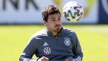 Mats Hummels in training for Germany. (Photo by Alexander Hassenstein/Getty Images)