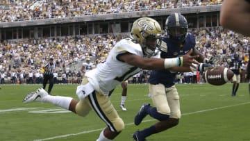 ATLANTA, GA - SEPTEMBER 23: Quarterback TaQuon Marshall