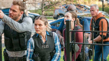 CHICAGO P.D. -- "Fallen" Episode 506 -- Pictured: (l-r) Patrick John Flueger as Adam Ruzek, Tracy Spiridakos as Hailey Upton, Marina Squerciati as Kim Burgess -- (Photo by: Matt Dinerstein/NBC)