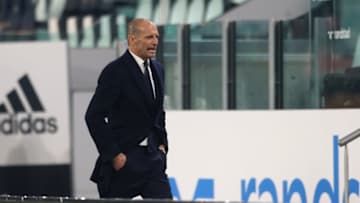 TURIN, ITALY - DECEMBER 21: Massimiliano Allegri Head coach of Juventus reacts during the Serie A match between Juventus and Cagliari Calcio at Allianz Stadium on December 21, 2021 in Turin, Italy. (Photo by Jonathan Moscrop/Getty Images)