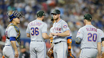 MIAMI, FLORIDA - MAY 18: Steven Matz #32 of the New York Mets is taken out of the game by manager Mickey Callaway #36 in the fourth inning against the Miami Marlins at Marlins Park on May 18, 2019 in Miami, Florida. (Photo by Michael Reaves/Getty Images)