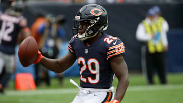 CHICAGO, IL - SEPTEMBER 30: Tarik Cohen #29 of the Chicago Bears runs in for a touchdown against the Tampa Bay Buccaneers in the second quarter at Soldier Field on September 30, 2018 in Chicago, Illinois. (Photo by Jonathan Daniel/Getty Images)
