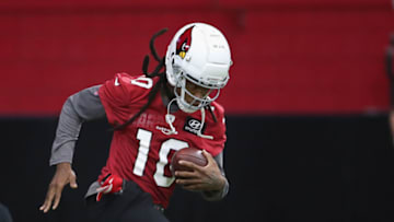 GLENDALE, ARIZONA - AUGUST 20: Wide receiver DeAndre Hopkins #10 of the Arizona Cardinals runs with the football during a NFL team training camp at University of State Farm Stadium on August 20, 2020 in Glendale, Arizona. (Photo by Christian Petersen/Getty Images)