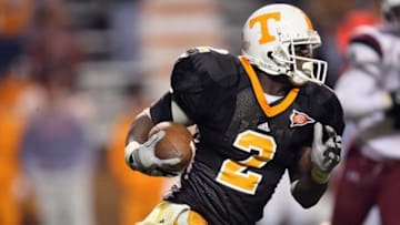 KNOXVILLE, TN - OCTOBER 31: Montario Hardesty #2 of the Tennessee Volunteers carries the ball during the game against the South Carolina Gamecocks at Neyland Stadium on October 31, 2009 in Knoxville, Tennessee. (Photo by Streeter Lecka/Getty Images)