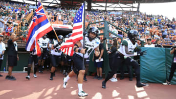 The Hawai'i football team is playing at home in the Hawaii Bowl 2021 (Marco Garcia-USA TODAY Sports)