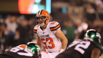 EAST RUTHERFORD, NEW JERSEY - SEPTEMBER 16: Linebacker Joe Schobert #53 of the Cleveland Browns follows the play against the New York Jets in the first half at MetLife Stadium on September 16, 2019 in East Rutherford, New Jersey. (Photo by Al Pereira/Getty Images).