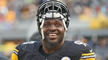 PITTSBURGH, PA - OCTOBER 18: Defensive lineman Cam Thomas