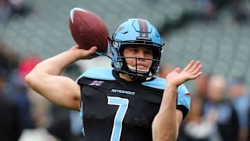 ARLINGTON, TEXAS - FEBRUARY 09: Eric Dungey #7 of the Dallas Renegades warms up before the XFL game against the St. Louis Battlehawks on February 09, 2020 in Arlington, Texas. (Photo by Richard Rodriguez/Getty Images)