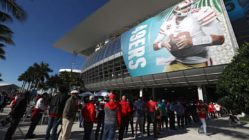 NFL Fans (Photo by Ronald Martinez/Getty Images)