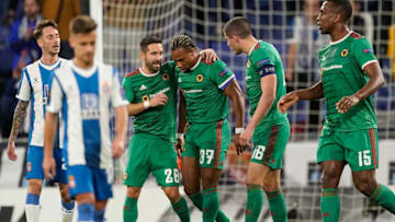 CORNELLA, SPAIN - FEBRUARY 27: (L-R) Joao Moutinho of Wolverhampton Wanderers, Adama Traore of Wolverhampton Wanderers during the UEFA Europa League match between Espanyol v Wolverhampton Wanderers at the RCDE Stadium on February 27, 2020 in Cornella Spain (Photo by Jeroen Meuwsen/Soccrates/Getty Images)