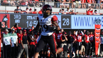 Sep 17, 2016; DeKalb, IL, USA; San Diego State Aztecs running back Donnel Pumphrey (19) rushes for a touchdown during the second half against Northern Illinois Huskies at Huskie Stadium. Mandatory Credit: Mike DiNovo-USA TODAY Sports
