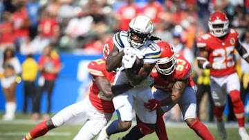 CARSON, CA - SEPTEMBER 09: Wide receiver Mike Williams #81 of the Los Angeles Chargers catches and runs with the ball for the first down in front of cornerback Eric Murray #21 of the Kansas City Chiefs and linebacker Anthony Hitchens #53 in the fourth quarter at StubHub Center on September 9, 2018 in Carson, California. (Photo by Harry How/Getty Images)