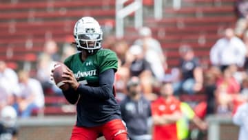 Cincinnati Bearcats quarterback Emory Jones in the spring scrimmage at Nippert Stadium.