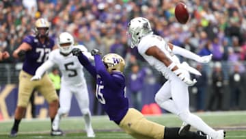 SEATTLE, WASHINGTON - OCTOBER 19: Puka Nacua #15 misses a pass from Jacob Eason #10 of the Washington Huskies on fourth down in the final minute of play against the Oregon Ducks during their game at Husky Stadium on October 19, 2019 in Seattle, Washington. (Photo by Abbie Parr/Getty Images)