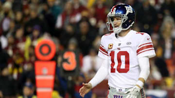 LANDOVER, MD - NOVEMBER 23: Quarterback Eli Manning (Photo by Rob Carr/Getty Images)