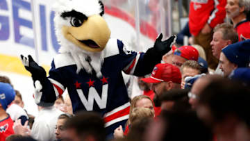 Slapshot, Washington Capitals Mandatory Credit: Amber Searls-USA TODAY Sports