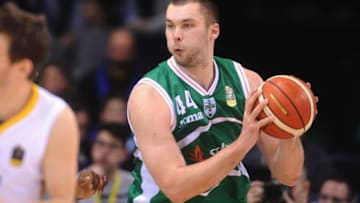 FLORENCE, ITALY - FEBRUARY 15: Kyrylo Fesenko of Sidigas in action during the match quarter final of Coppa Italia between Scandone Sidigas Avellino and Vanoli Cremona at Mandela Forum on February 15, 2018 in Florence, Italy. (Photo by Roberto Serra - Iguana Press/Getty Images)